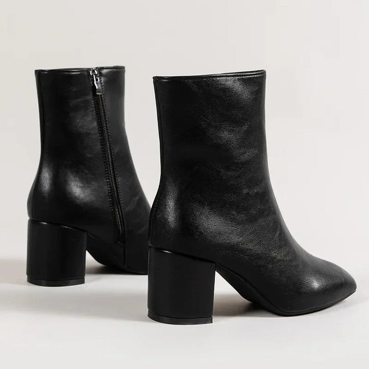Mirla | Salomé Stylish Ankle Boots with Block Heel-Eva Jonsson