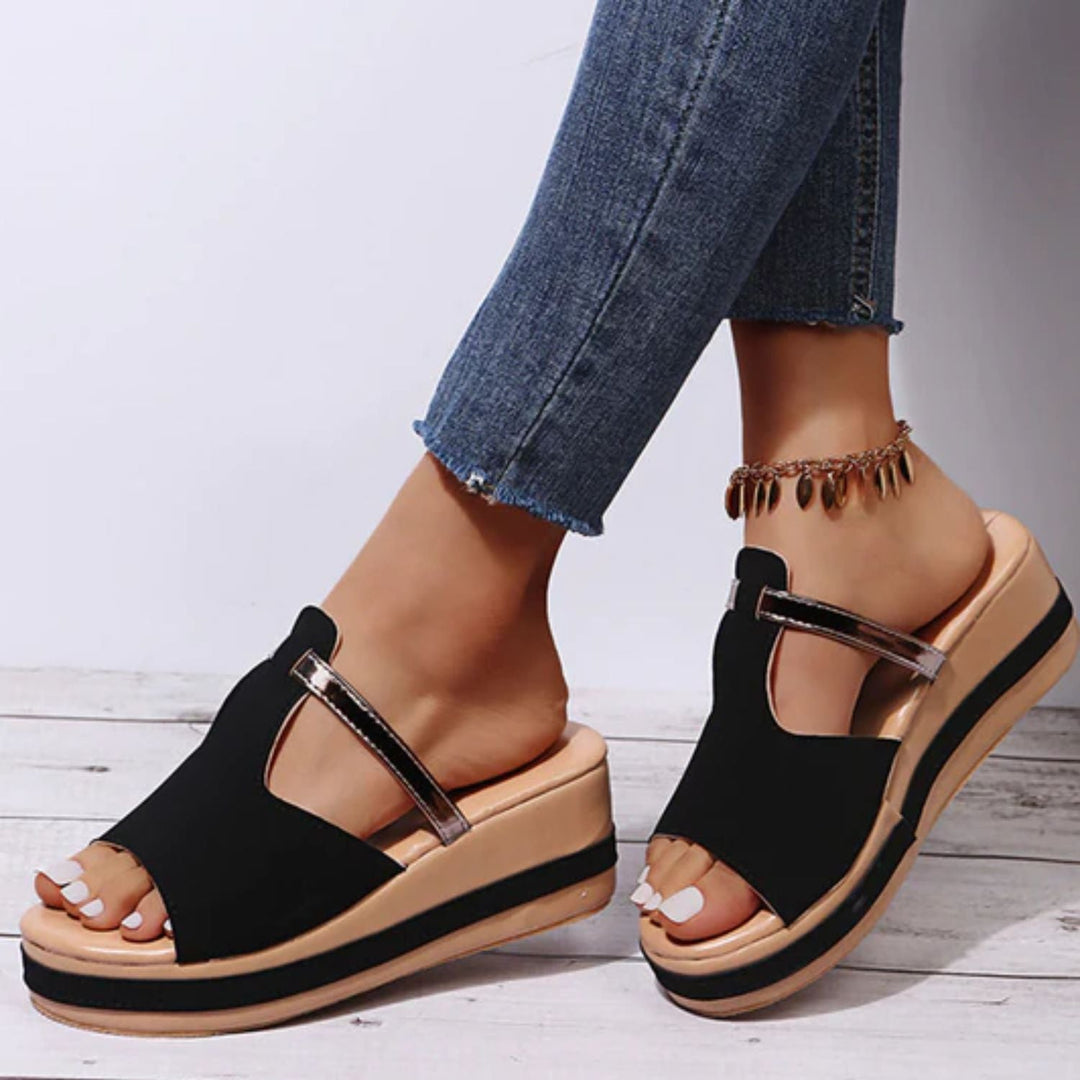 Mirla | Sandaler att glida i med öppen tå Stiliga kilklackssandaler Bekväma dam-Eva Jonsson