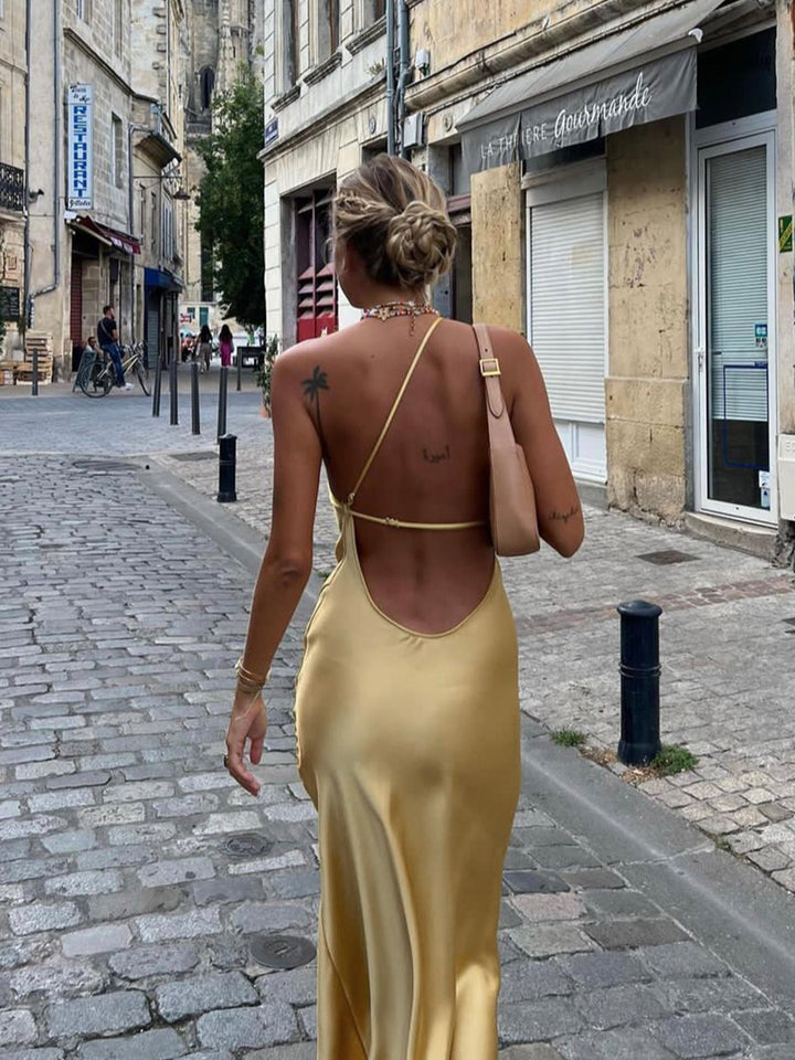 Mirla | Satin Maxi Klänning med Öppen Rygg-Eva Jonsson
