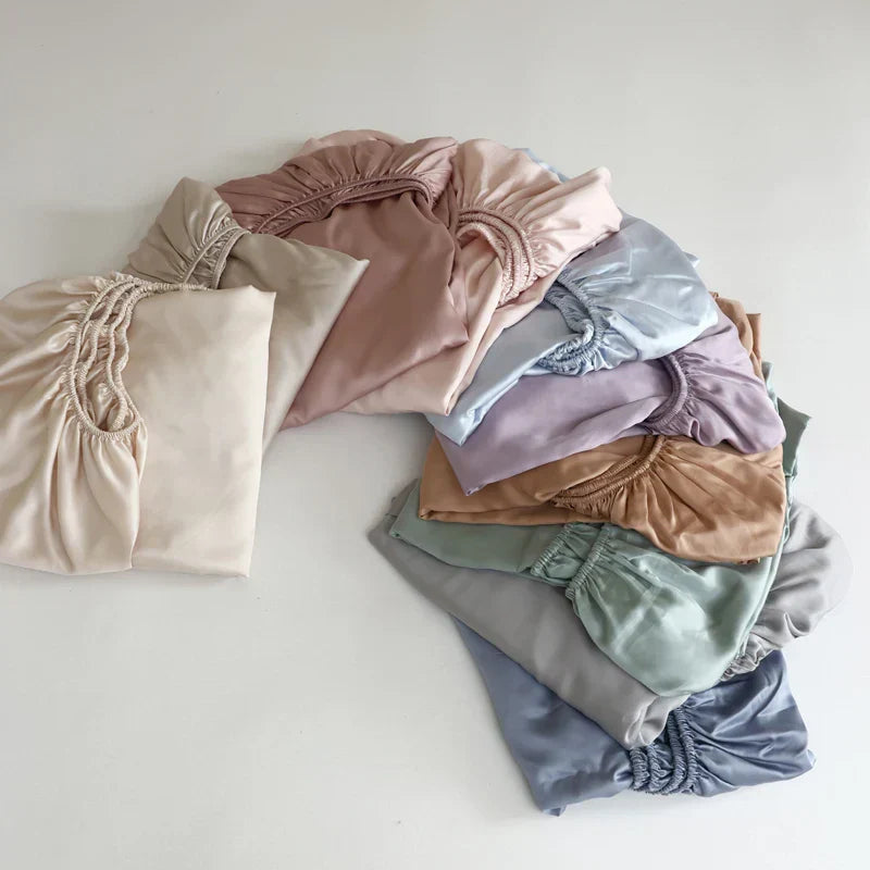 Mirla | SilkDreams Morbärsilke Sänglakan | Andningsbar | Hypoallergenisk | Luksuriös Sängkläder för Ditt Hem-Eva Jonsson