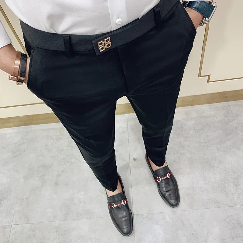 Mirla | Slim Fit Byxor för Herrar-Eva Jonsson