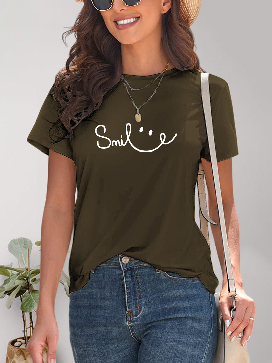 Mirla | Smile Rundhals Kortärmad T-shirt-Eva Jonsson