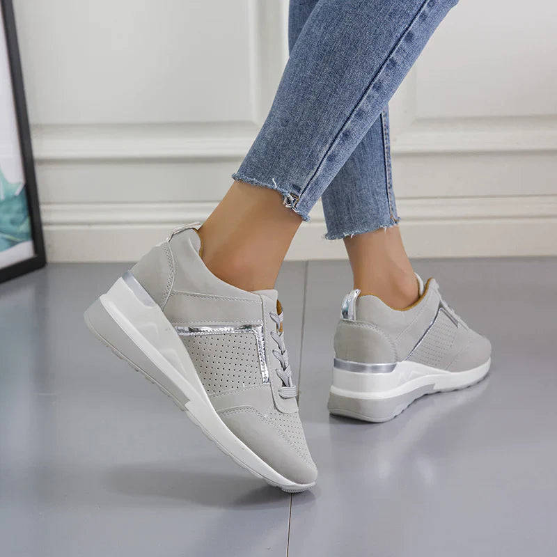 Mirla | Sneaker - Inga mer smärtsamma fötter-Eva Jonsson