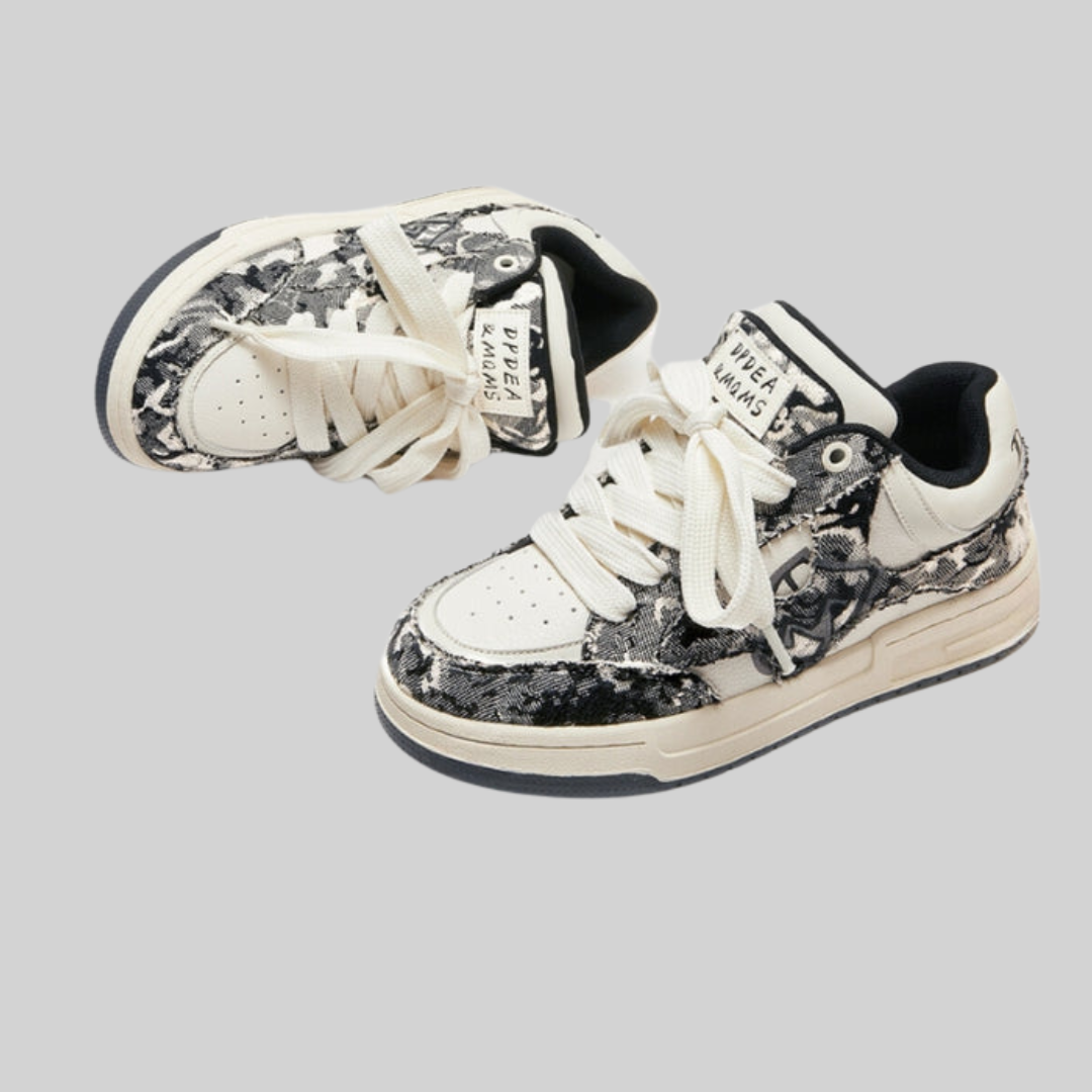 Mirla | Sneakers - Casual - Retro Kors Graffiti-Eva Jonsson