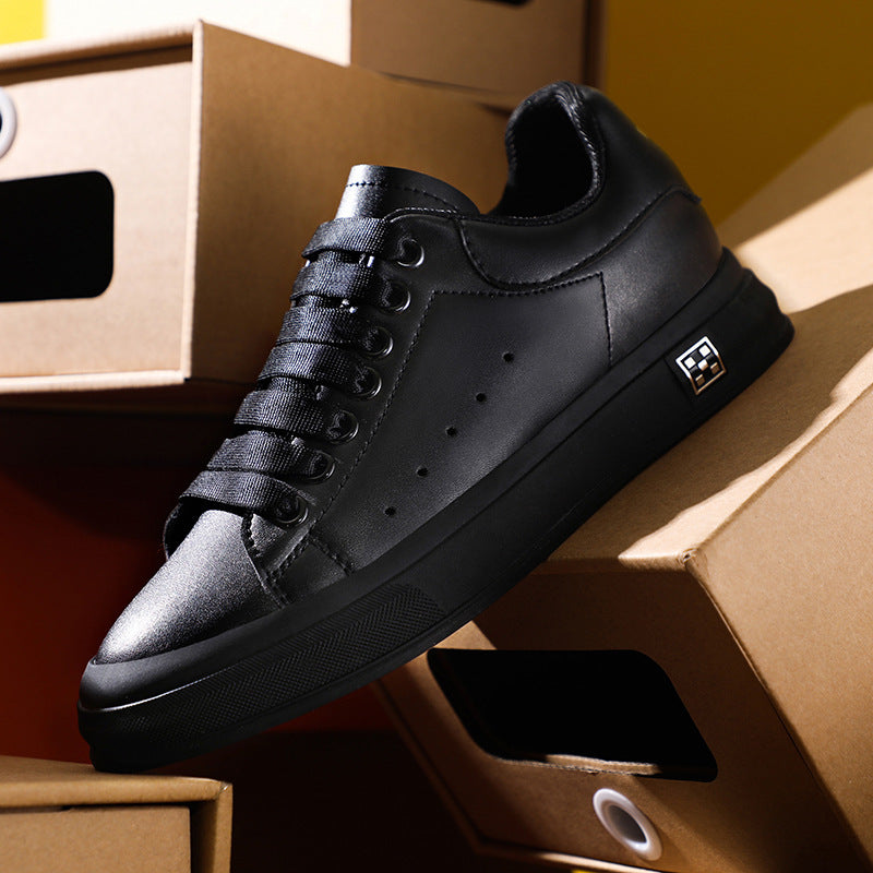 Mirla | Sneakers med höjd Bekväma fritidsskor med 6 cm dold klack, tillverkade av konstläder, för vardag & affärer-Eva Jonsson