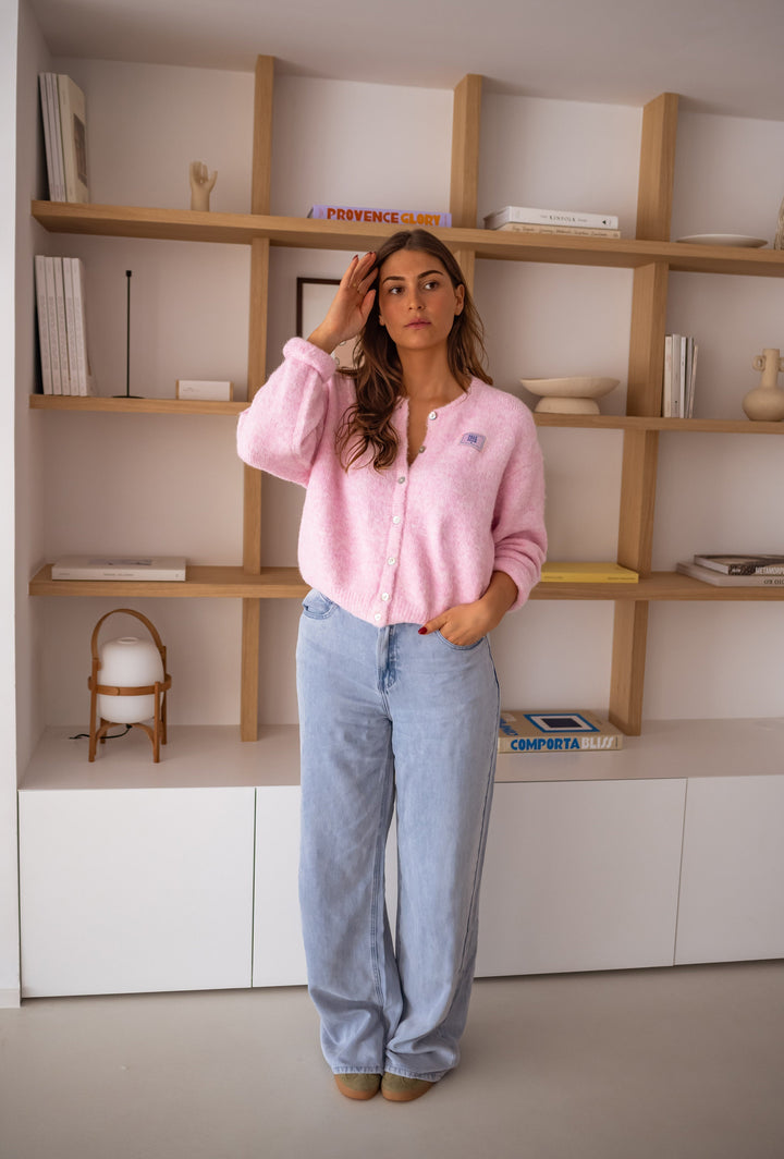 Mirla | Snygg Rosa Quiltad Cardigan för Lager-På-Lager Looks-Eva Jonsson