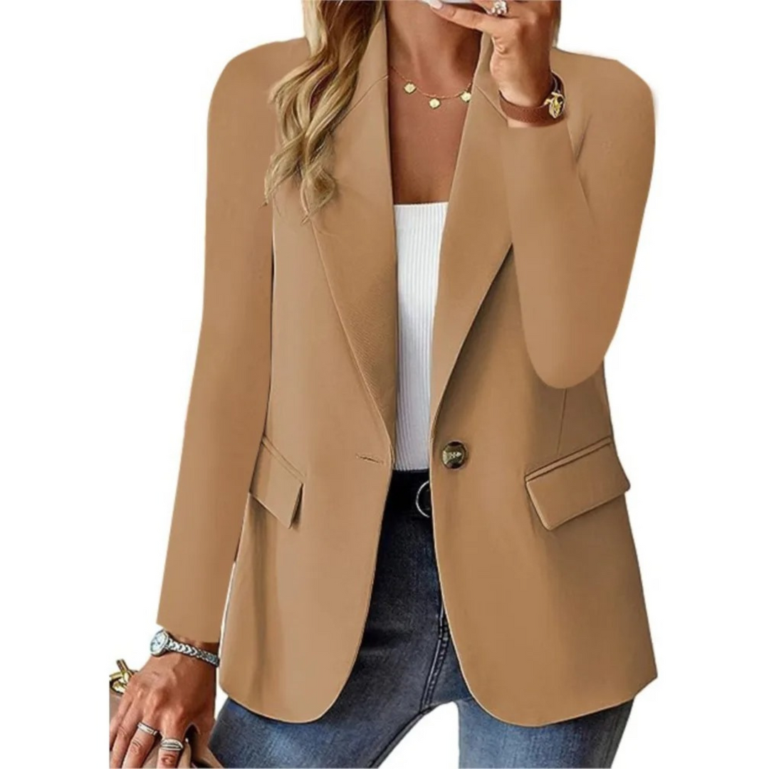 Mirla | Solid dam blazer med långa ärmar och smal fickspänne-Eva Jonsson
