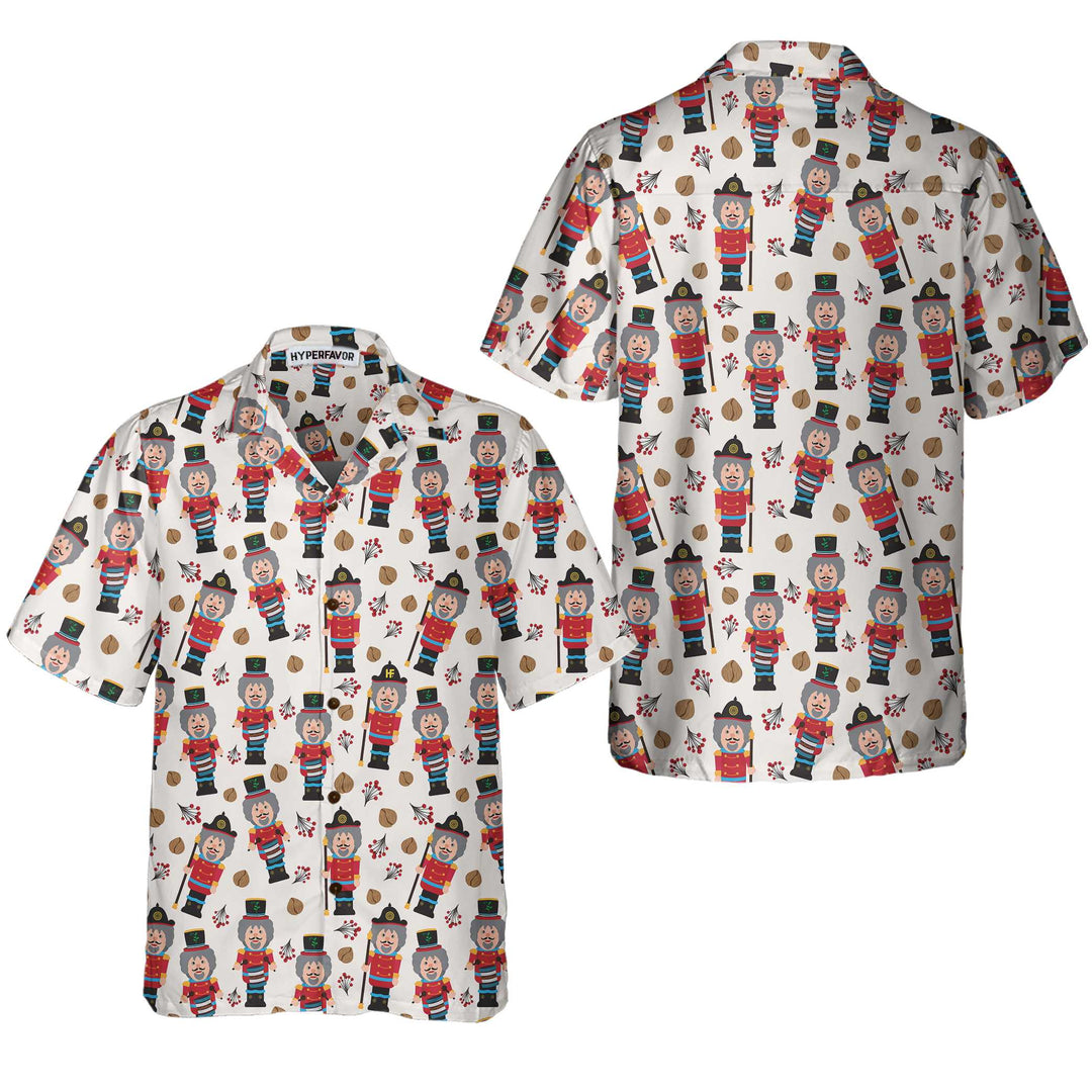 Mirla | Sömlöst Julmönster med Nötknäckare Jul-Hawaiian-T-Shirt-Eva Jonsson
