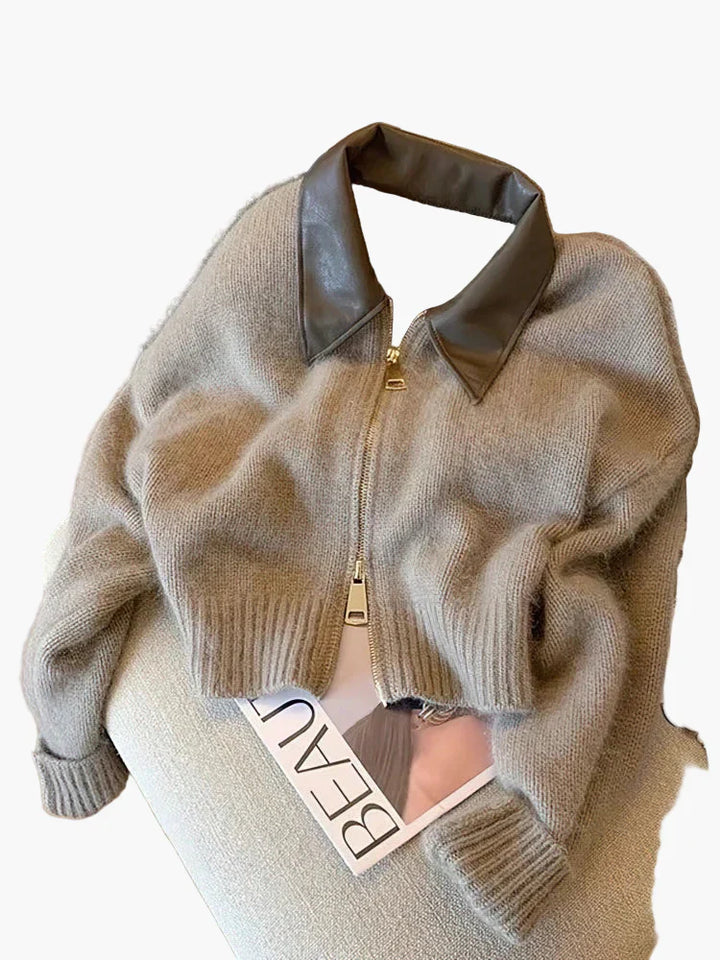 Mirla | Stickad Jacka med Dragkedja och Elegant Krage - Moderiktig Cropped Cardigan för Vardag och Kontor-Eva Jonsson