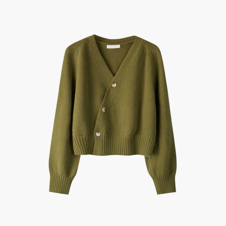 Mirla | Stickad Jacka med V-Hals och Sned Knappslå - Modern Cardigan för Vardag och Kontor-Eva Jonsson
