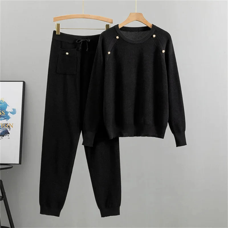 Mirla | Stickad Loungewear Set med Pärldetaljer-Eva Jonsson
