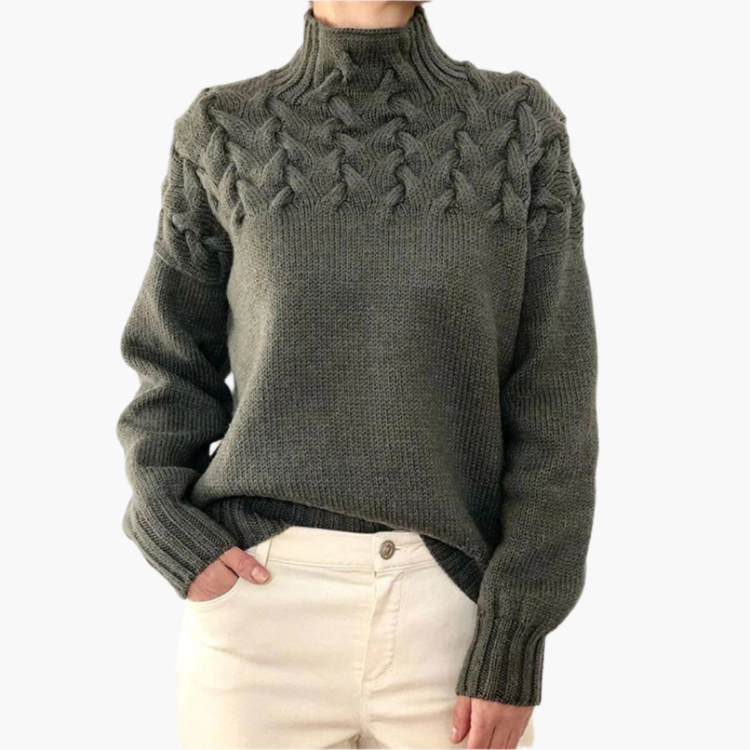 Mirla | Stickad Tröja med Flätmönster och Hög Krage - Elegant Vintertröja för Vardag och Fritid-Eva Jonsson