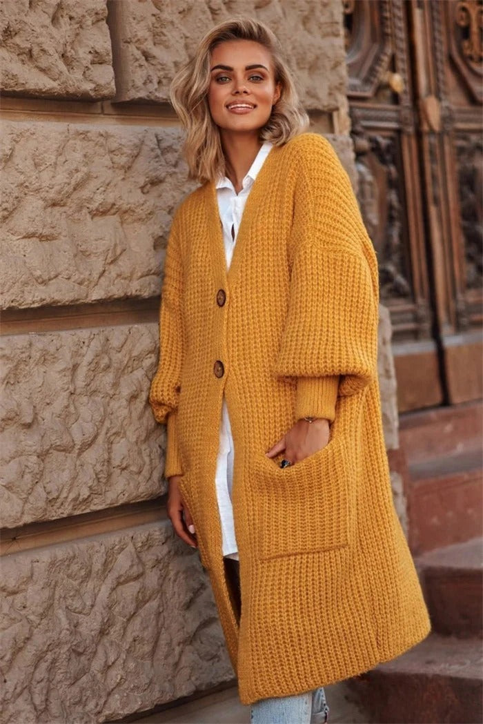Mirla | Stickmantel Oversized Passform Lång längd Knäppning Stora fickor-Eva Jonsson
