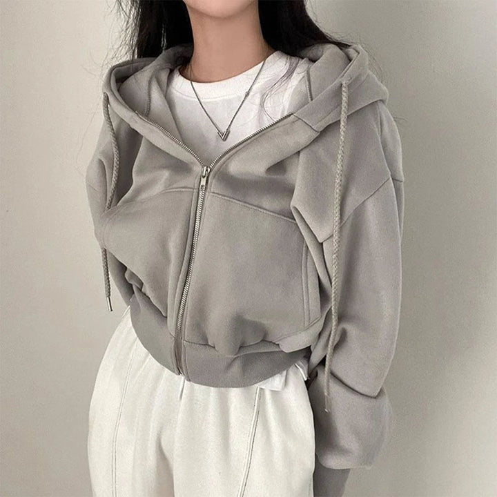 Mirla | Stilig Kort Hoodie-Eva Jonsson