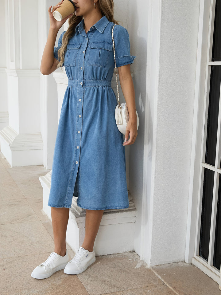 Mirla | Stilig denim-midi-klänning med knapstängning-Eva Jonsson