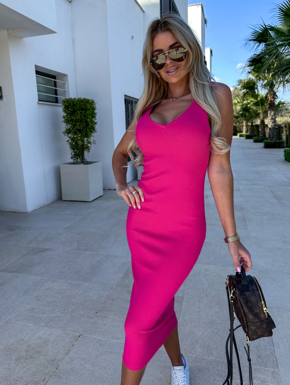 Mirla | Stiligt Off Shoulder Crop Top och Midi Kjol Set-Eva Jonsson