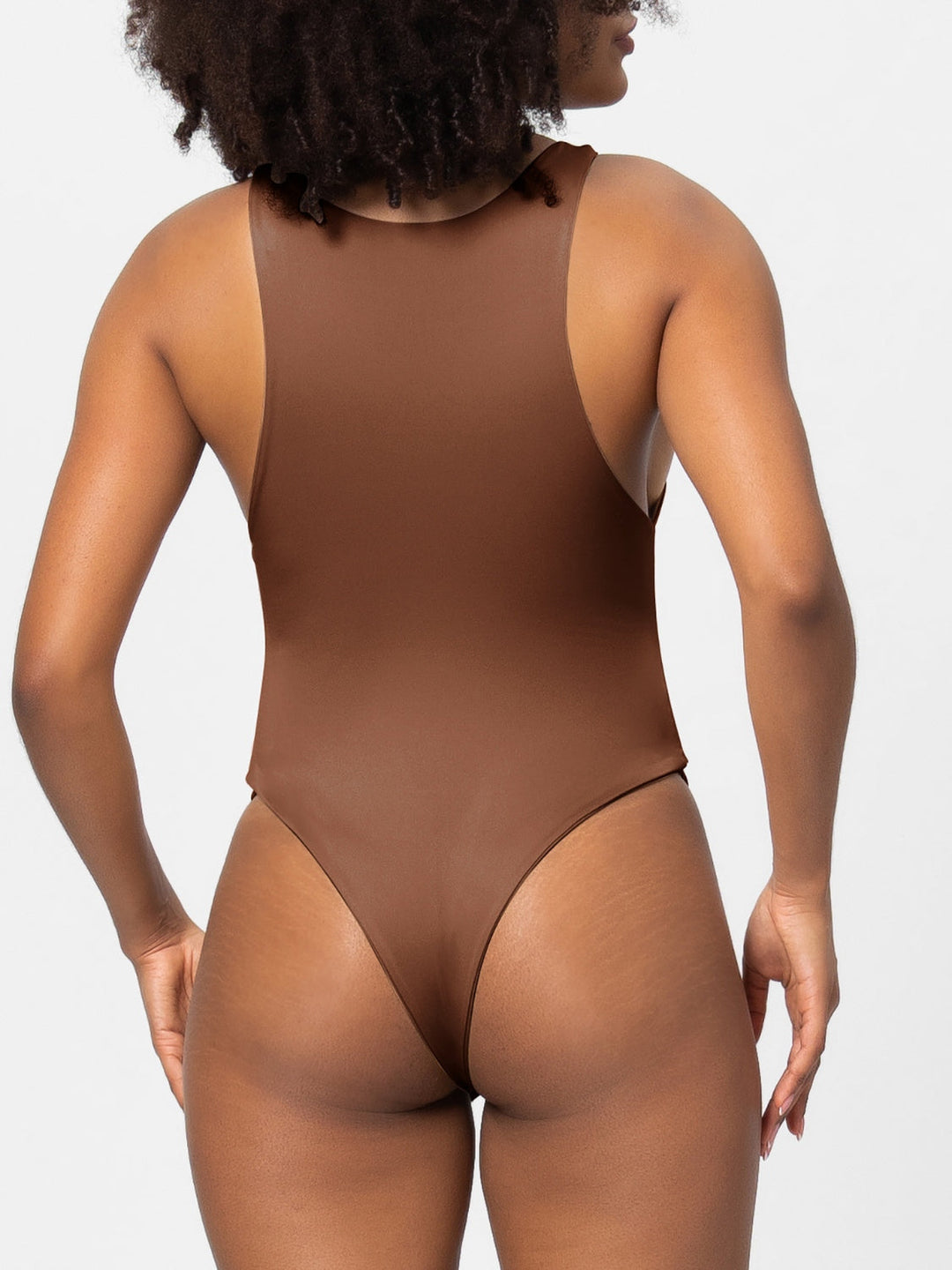 Mirla | Stl. Storlek Rundhalsband Axel Bodysuit-Eva Jonsson