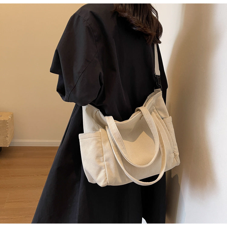 Mirla | Student Tote Cordväska-Eva Jonsson