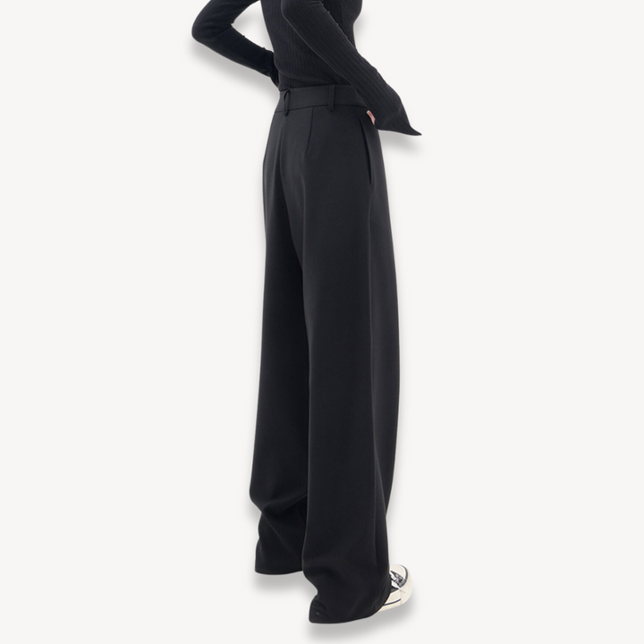 Mirla | Stylish Baggy Byxor för Kvinnor-Eva Jonsson