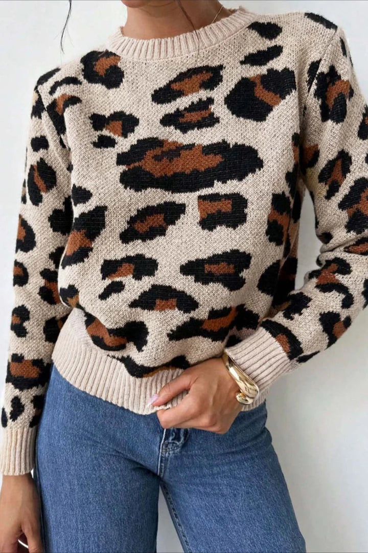 Mirla | Stylish Tröja med Färgblockering, Leopardmönster och Rundhalsutskärning-Eva Jonsson