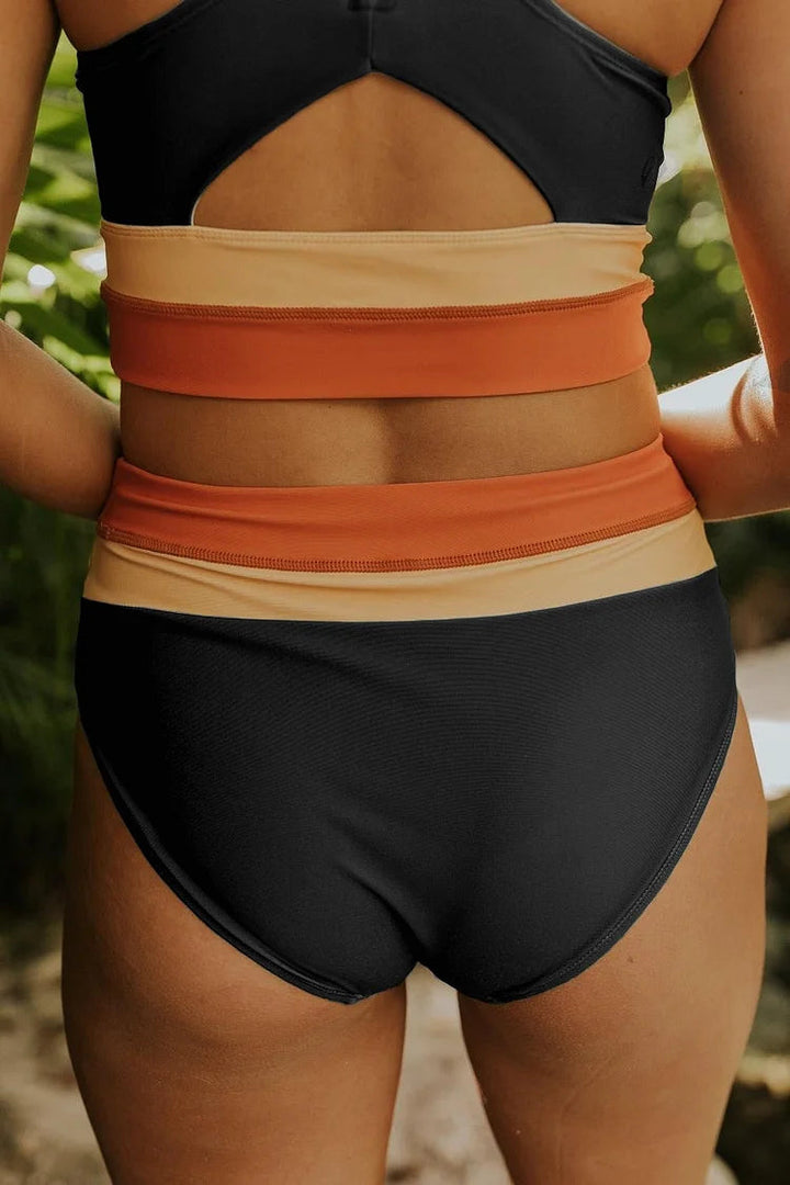 Mirla | Svart Colorblock Cut Back Bikini-set-Eva Jonsson