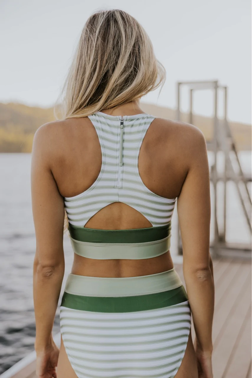 Mirla | Svart Colorblock Cut Back Bikini-set-Eva Jonsson