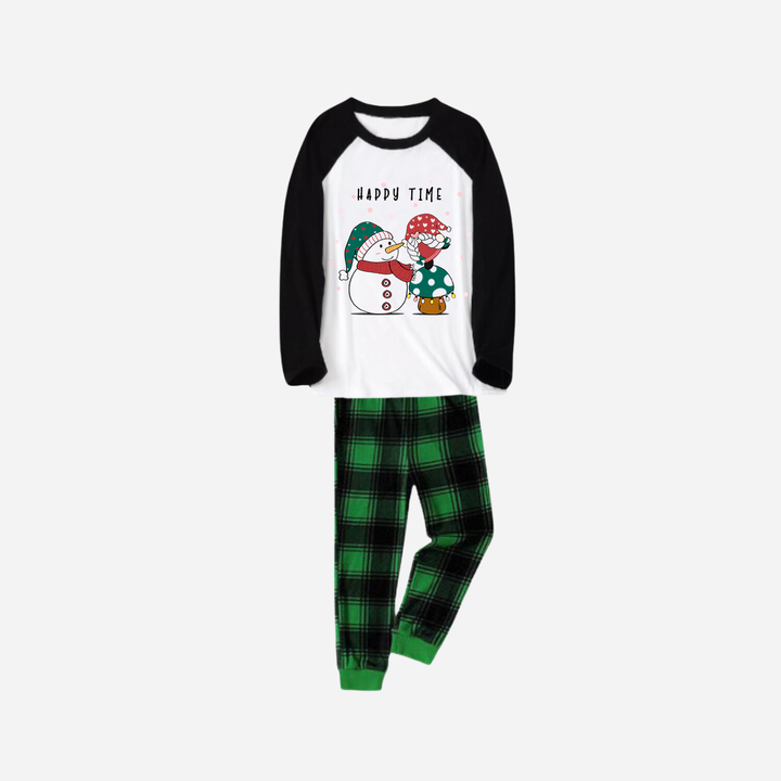 Mirla | Svart Raglan-Overdel Grönt Rutmönster Jul Pyjamas-Set med Snögubbe och Gnom och Happy Time Texttryck-Eva Jonsson