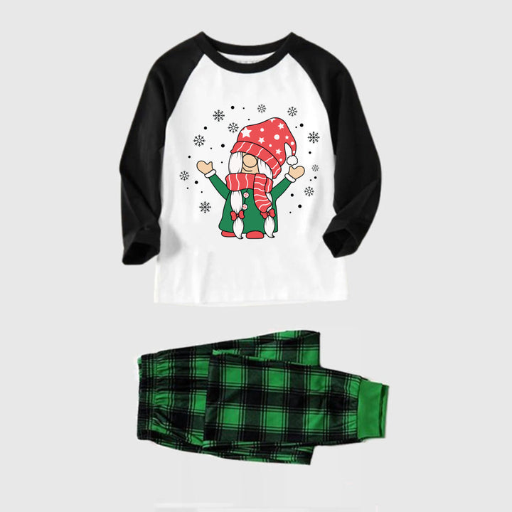 Mirla | Svart Raglan-Top Grön Rutig Jul-Pyjamas-Set med Julgnom-Tryck-Eva Jonsson