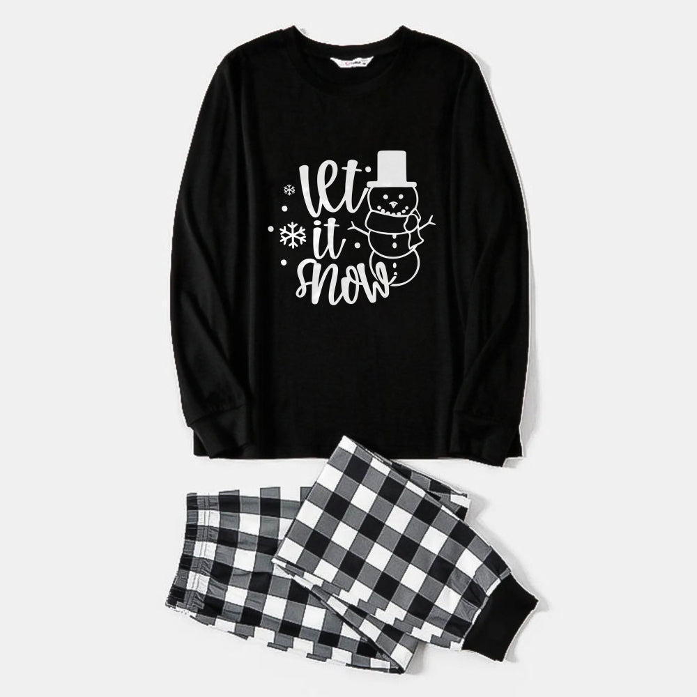 Mirla | Svart-Vit Rutigt Julpyjamas-Set med Let It Snow Svart & Vit Tryck-Eva Jonsson