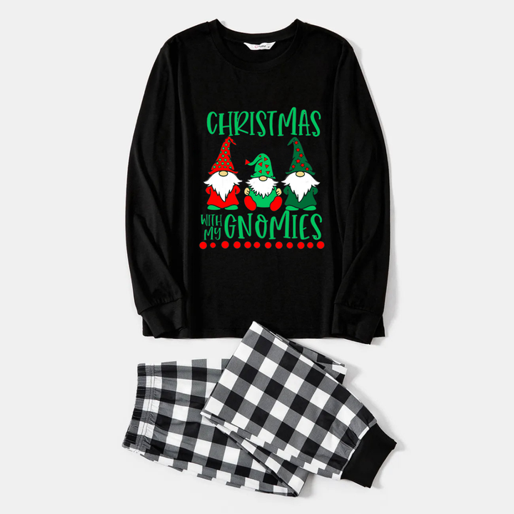 Mirla | Svart-Vit Rutigt Julpyjamas med Christmas With My Gnomies Texttryck-Eva Jonsson