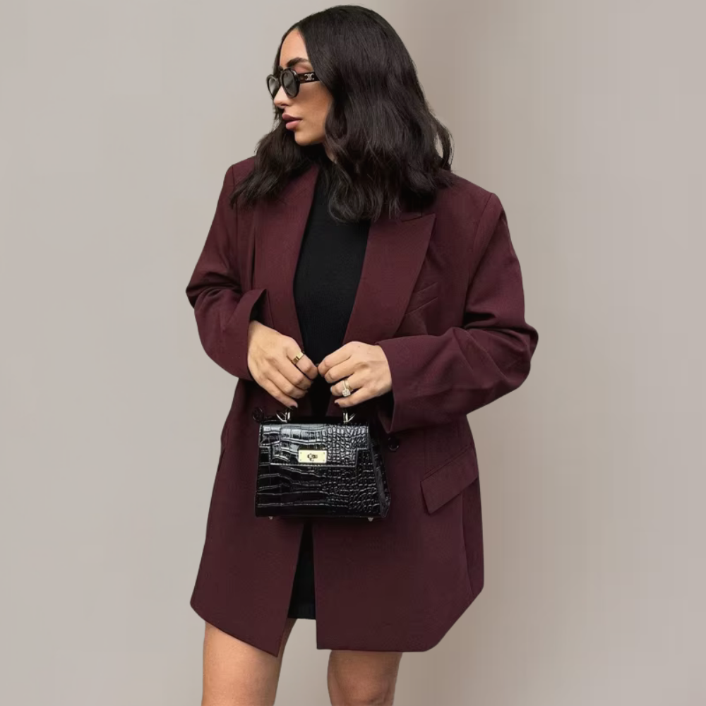 Mirla | Tailored Burgundy Blazer – Förfinad Passform för Eleganta Fritidslooks-Eva Jonsson