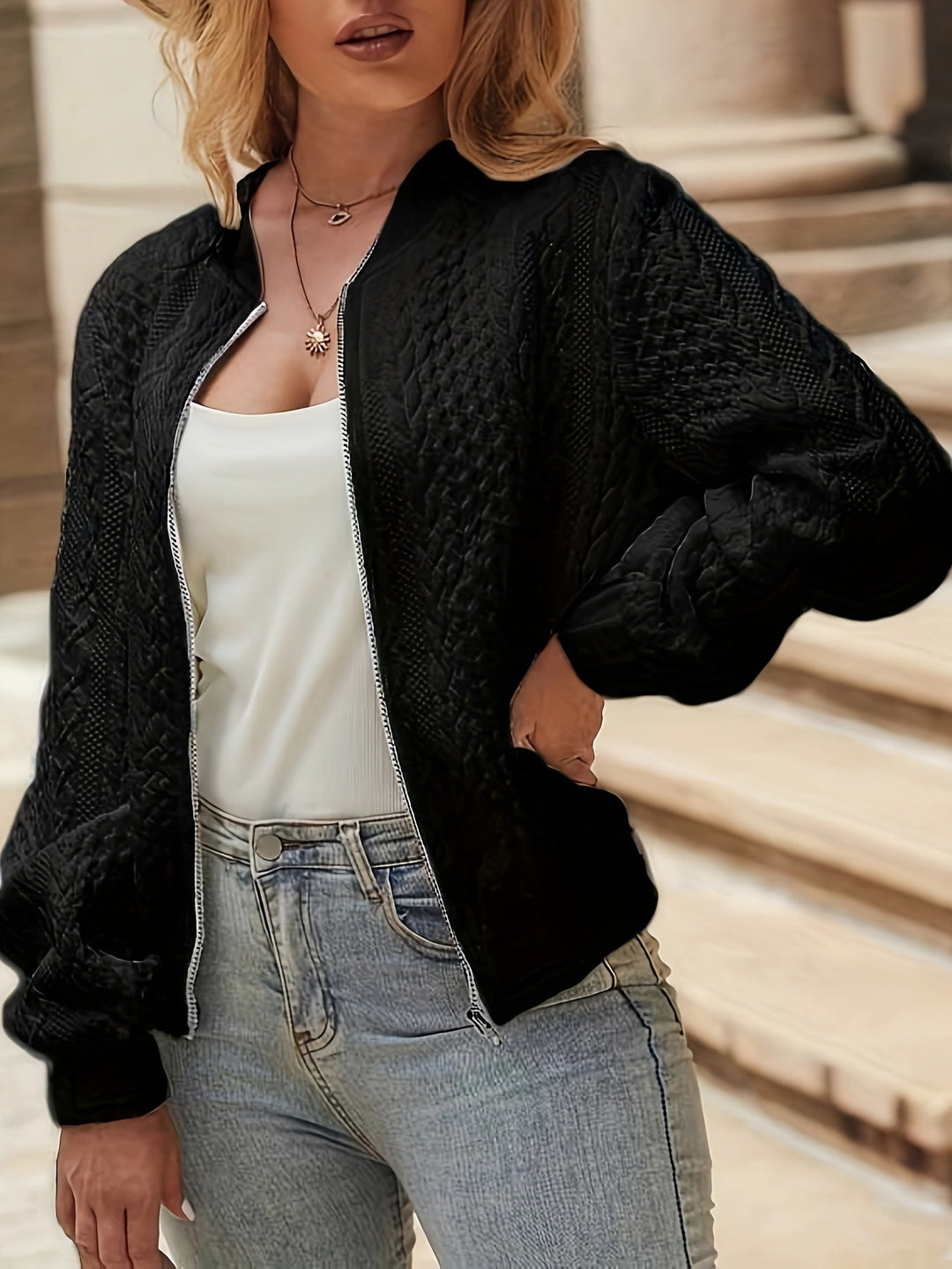 Mirla | Texturerad bomberjacka-Eva Jonsson