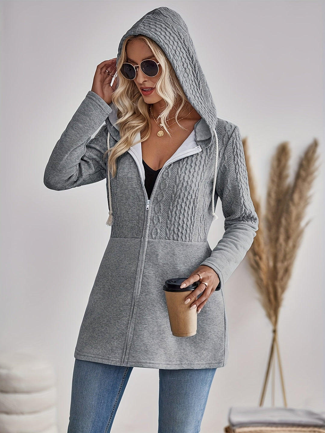 Mirla | Texturerad jacka med dragkedja och huva-Eva Jonsson
