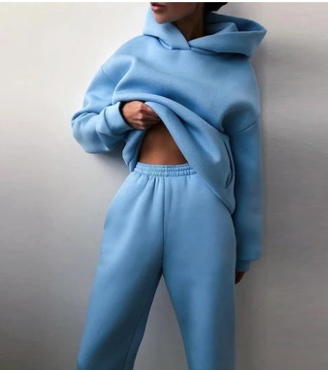 Mirla | Trendig Hoodie I Lätt Tvådelad Set-Eva Jonsson