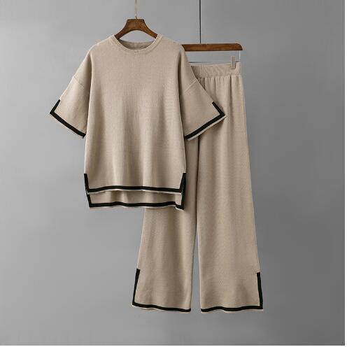 Mirla | Tvådelade Koreanska Outfits i Lätt, Stretchigt och Mjukt Material-Eva Jonsson