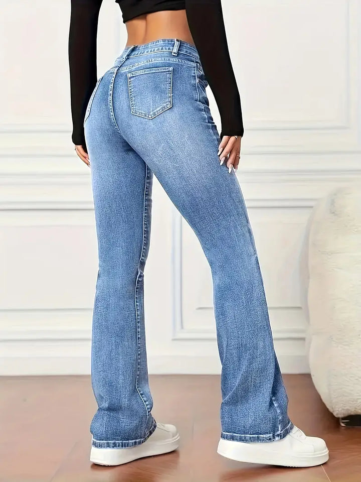 Mirla | Utsvängda jeans med stretch-Eva Jonsson
