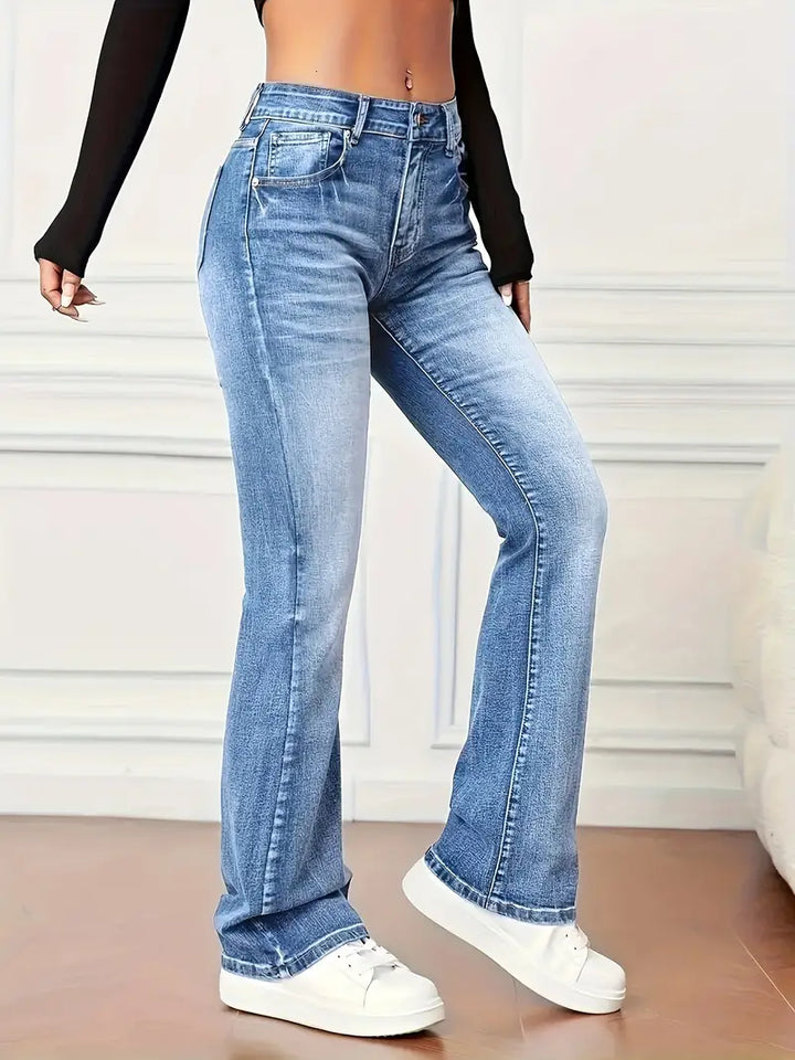 Mirla | Utsvängda jeans med stretch-Eva Jonsson