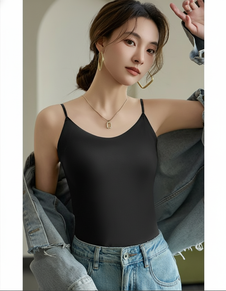 Mirla | V-hals Spaghetti Top-Eva Jonsson