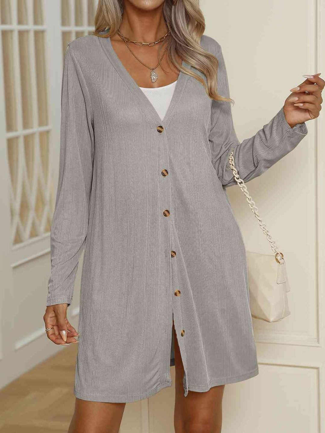 Mirla | V-ringad Knapptopp Långärmad Cardigan-Eva Jonsson