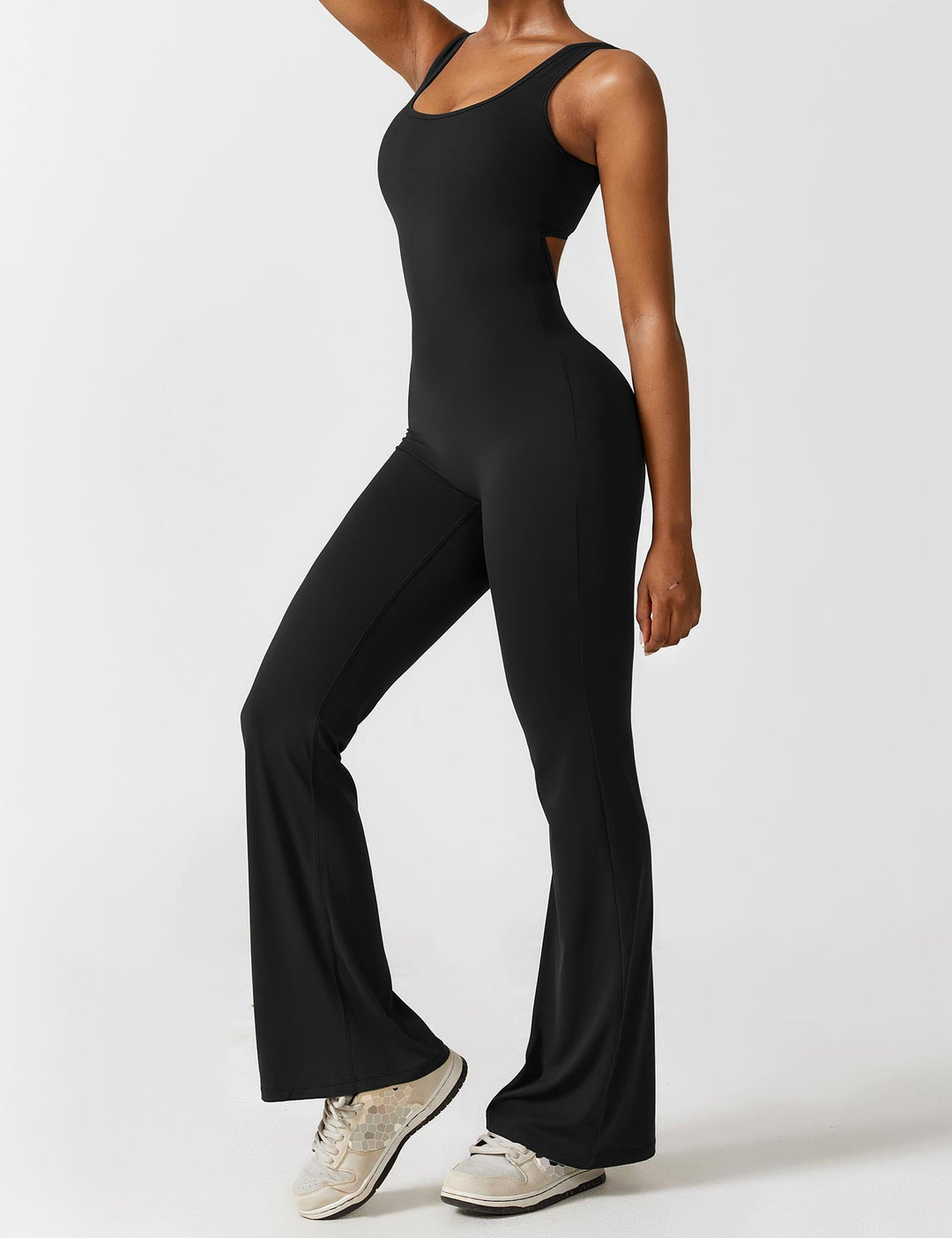 Mirla | V-rygg Utsvängd Jumpsuit-Eva Jonsson
