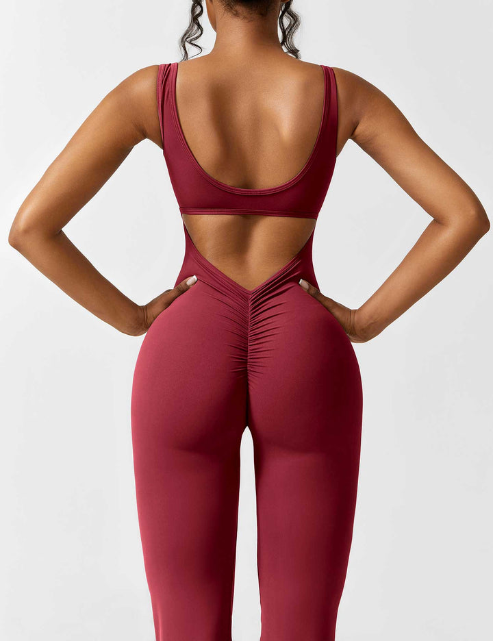 Mirla | V-rygg Utsvängd Jumpsuit-Eva Jonsson