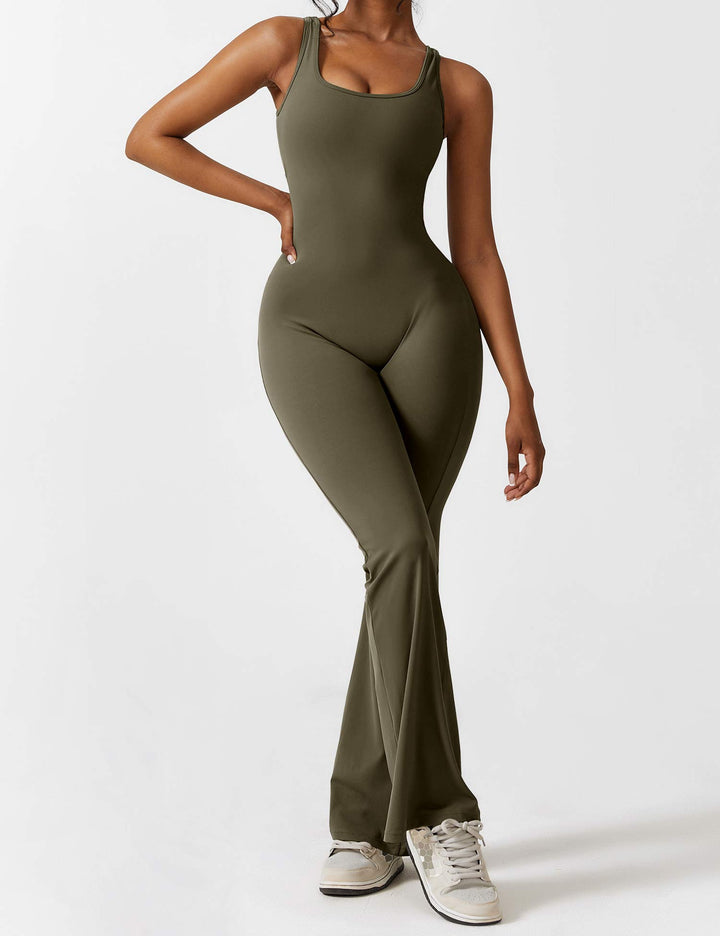 Mirla | V-rygg Utsvängd Jumpsuit-Eva Jonsson