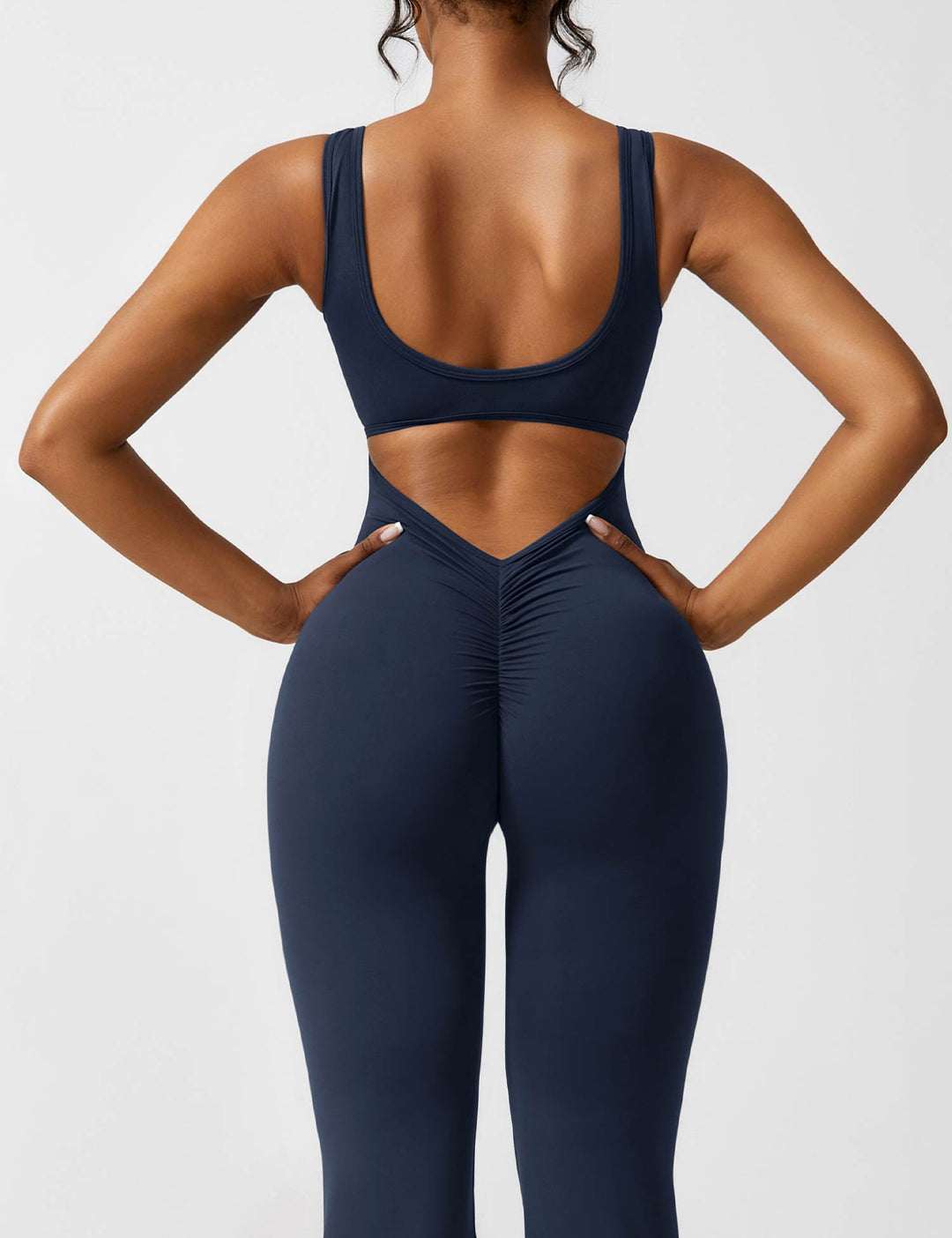 Mirla | V-rygg Utsvängd Jumpsuit-Eva Jonsson