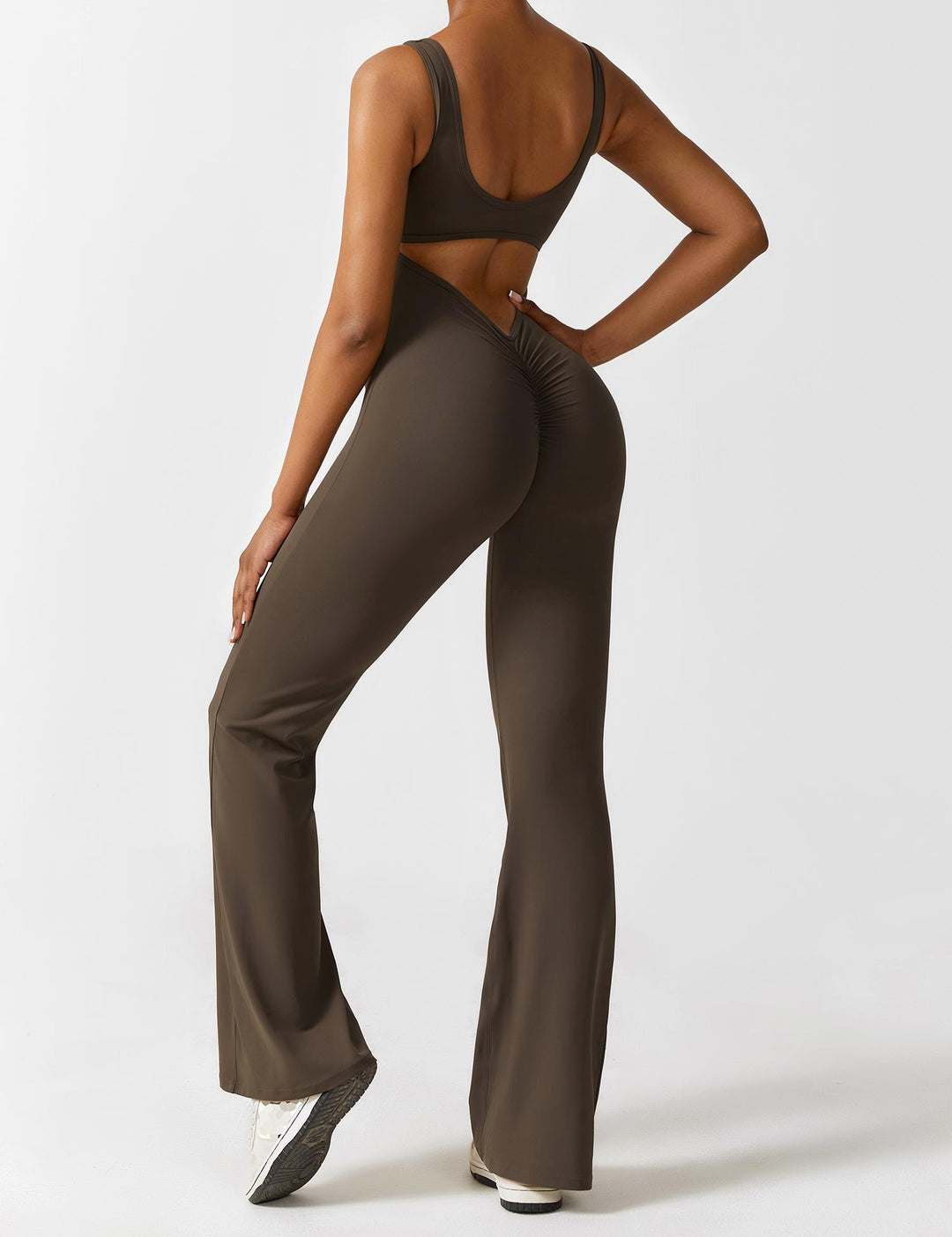 Mirla | V-rygg Utsvängd Jumpsuit-Eva Jonsson