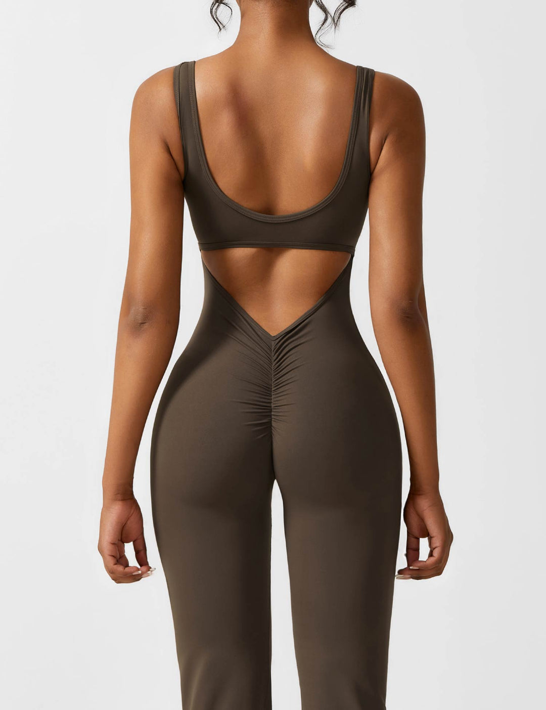 Mirla | V-rygg Utsvängd Jumpsuit-Eva Jonsson