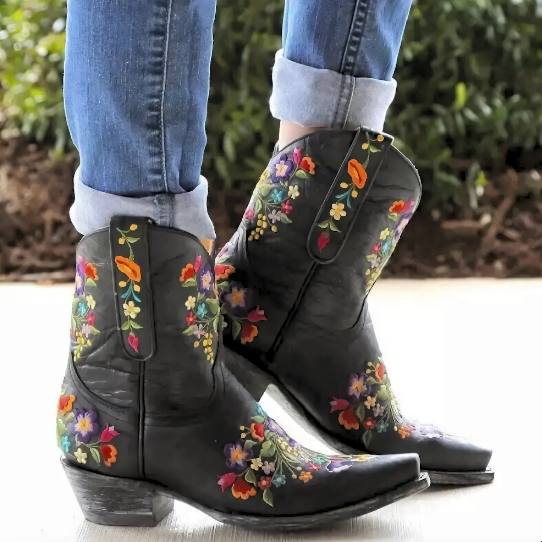 Mirla | Väderbeständiga Vintage Cowgirl-stövlar-Eva Jonsson