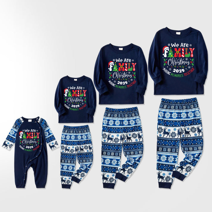 Mirla | Vi Är Familj 2025 Julminnen Tillsammans Skapa Slogan Tryck Blå Långärmad med Blå Blommor Byxa Familj Matchande Pyjamas Set-Eva Jonsson