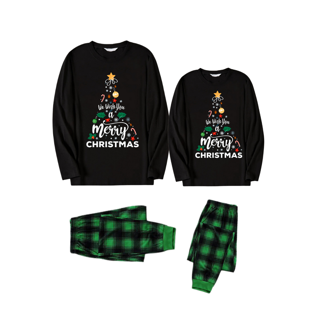 Mirla | Vi Önskar Dig En God Jul Tryckt Mönster Svart Långärmad Topp med Svarta och Grönrutiga Byxor Par Matchande Pyjamas-Eva Jonsson