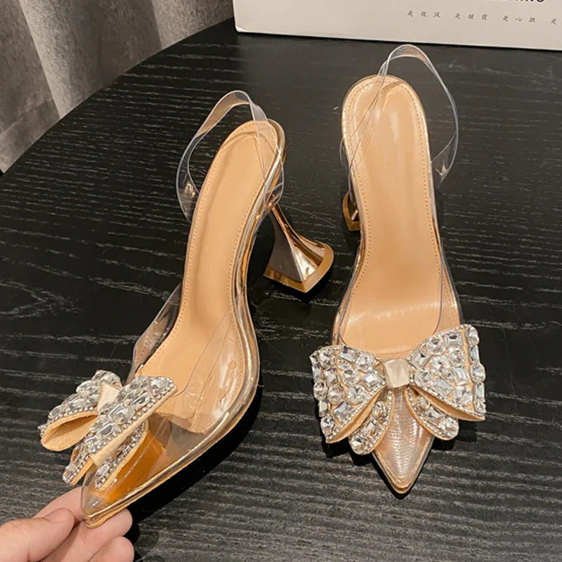 Mirla | Vill Du Ha En Ny Början Pumpar Sandaler-Eva Jonsson