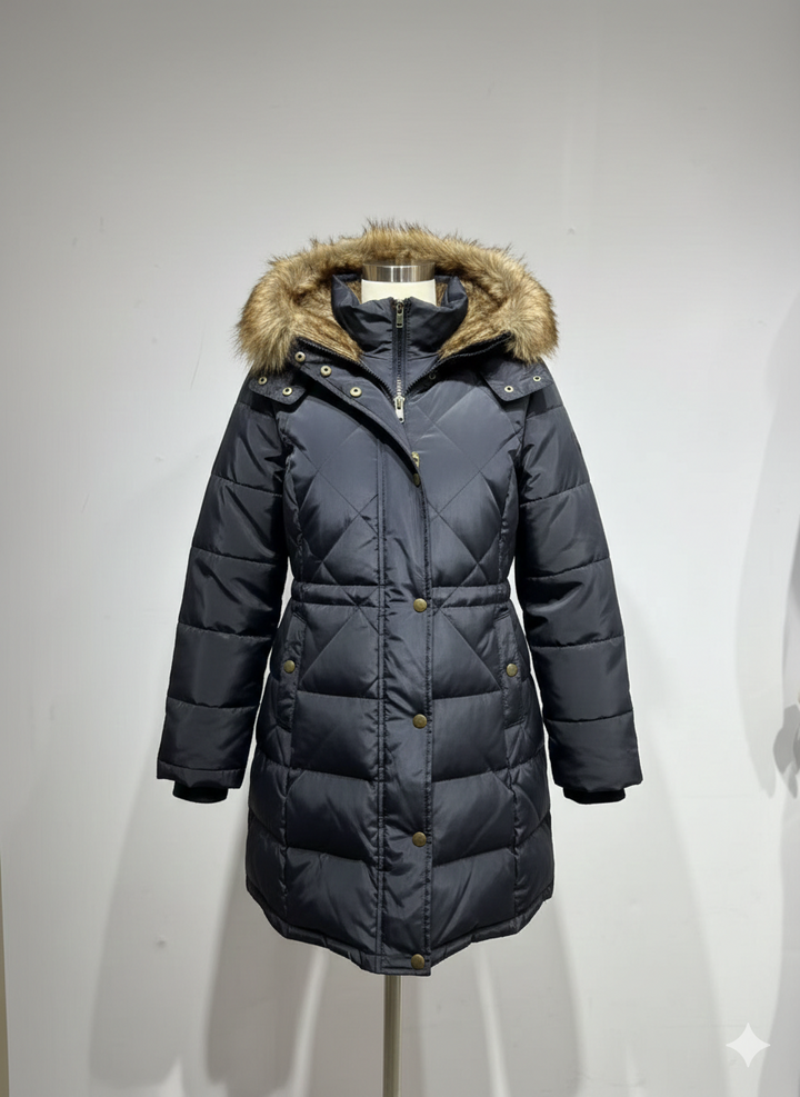 Mirla | Vinter Steppjacka med Huva och Konstpäls - Modetrend Som Framhäver Figuren, Idealisk för Kalla Dagar-Eva Jonsson